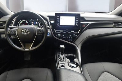 Toyota Camry Hybrid Comfort CVT