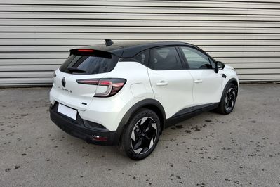 Renault Captur TECHNO 1.8 E-Tech Full Hybrid AT