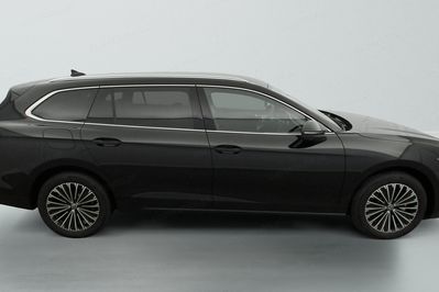 Volkswagen Passat Elegance 1.5 eTSI DSG6