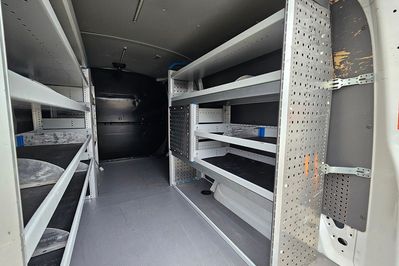 Volkswagen Transporter TDI L2H1 Zabudowa Warsztatowa