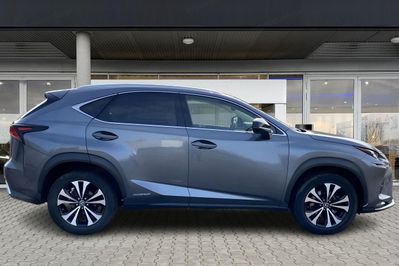 Lexus NX 300h F Impression AWD