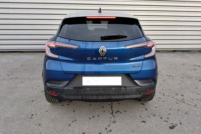 Renault Captur Techno 1.8 E-Tech Full Hybrid AT