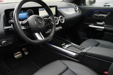 Mercedes GLA 200  AMG Line