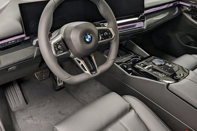 BMW Seria 5 Touring 520d xDrive M Sport