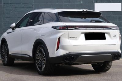 Omoda 9 1.5 Super Hybrid Exclusive AWD