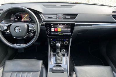 Skoda Superb 2.0 TDI SCR L&K DSG