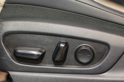 Lexus ES 300h Business Edition