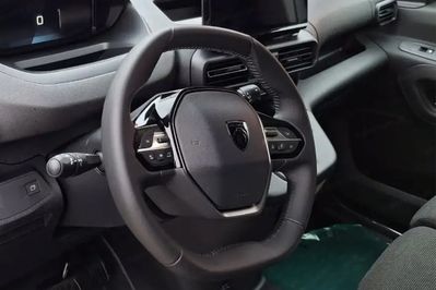 Peugeot Partner Van L2H1 EAT8