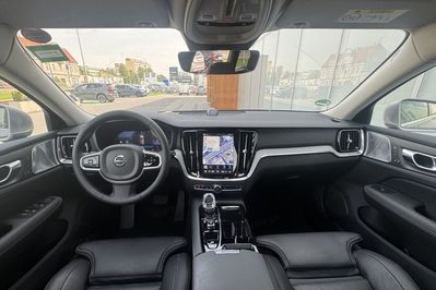 Volvo V60 T6 AWD Plug-In Hybrid Plus Bright aut