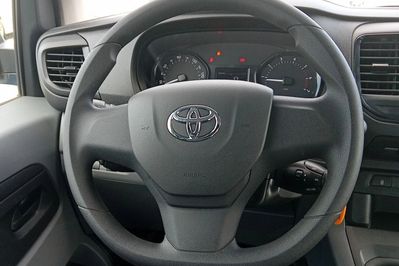 Toyota ProAce 2.0 D-4D Long
