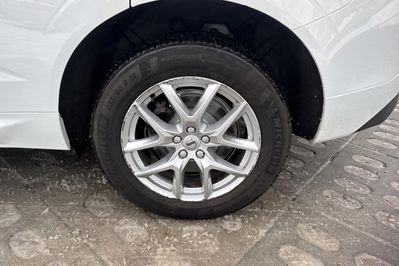Volvo XC60 B4 D AWD Momentum Pro