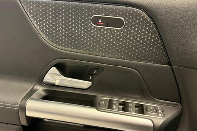 Mercedes GLA 220  4-Matic Progressive