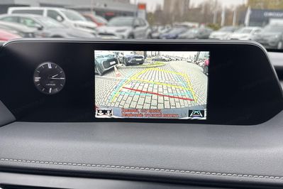 Lexus UX 200 GPF Business Edition 2WD