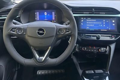 Opel Corsa Yes  1.2 T mHEV eDCT