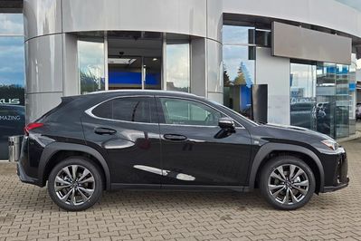 Lexus UX 300h F Sport Design Hybrid Dynamic Force