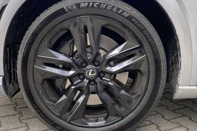 Lexus RX 500h F Sport