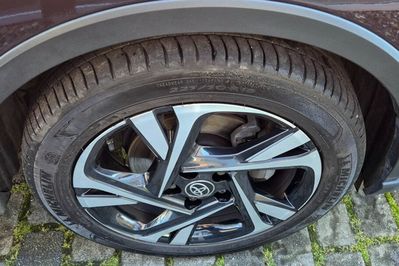 Toyota C-HR 1.8 Hybrid Style