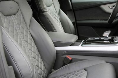 Audi Q7 TDI quattro S Line