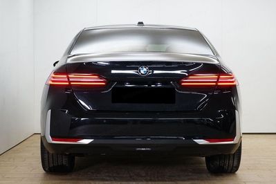 BMW Seria 5 530e