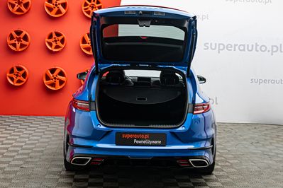 Kia ProCeed 1.6 T-GDI GT DCT