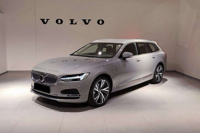 Volvo V90 T6 AWD Plug-In Hybrid Plus Bright