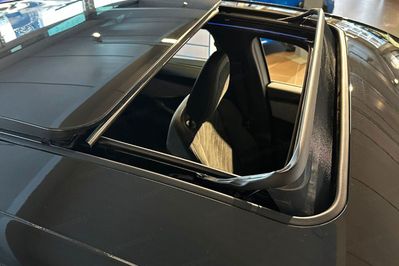 Peugeot 3008 GT Exclusive e-DCS6 1.2 mHEV