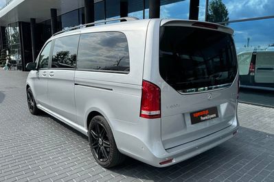 Mercedes V Klasa V300d Ekstradługi 4-Matic 9G-Tronic