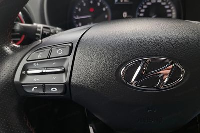 Hyundai Kona t-Gdi Premium 4WD Dct