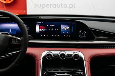 Omoda 9 1.5 Super Hybrid Exclusive AWD