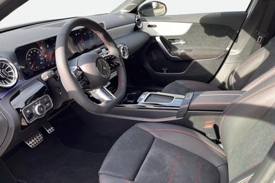 Mercedes Klasa A 250 e PHEV AMG Line 8G-DCT