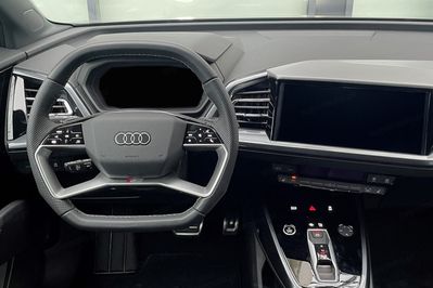 Audi Q4 e-tron 45 S Line