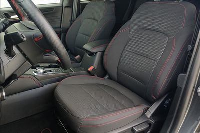Ford Kuga 2.5 FHEV AWD ST-Line X