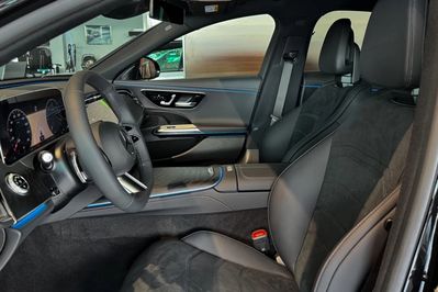 Mercedes E Klasa 220 d 4-Matic AMG