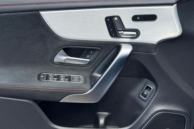 Mercedes CLA 250 4-Matic AMG Line Shooting Brake
