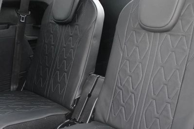 Peugeot 5008 1.6 PureTech GT EAT8