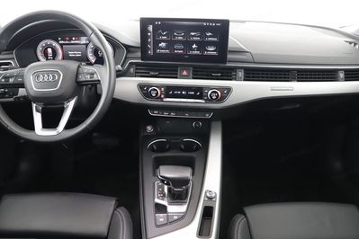 Audi A4 40 TFSI mHEV quattro S tronic