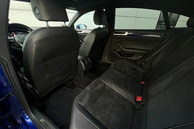 Volkswagen Arteon 2.0 TSI GPF R-Line DSG