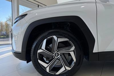 Hyundai Tucson 1.6 T-GDI PHEV 4WD