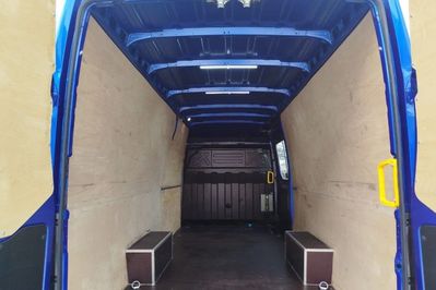 Iveco Daily 35S18 MR’22 V H2 Hi-Matic