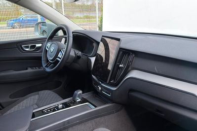 Volvo XC60 B5 B AWD Core aut
