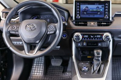 Toyota RAV4 2.5 Hybrid Adventure 4x4