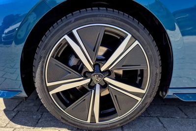 Peugeot 308 GT e-DCS 1.2 mHEV