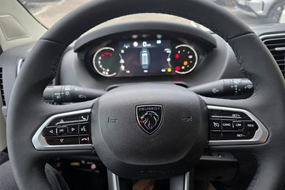 Peugeot Boxer Heavy L2H2 AT8