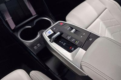 BMW iX2 eDrive20 M Sport