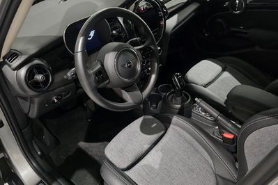 Mini Mini Cooper MINI Yours Trim aut