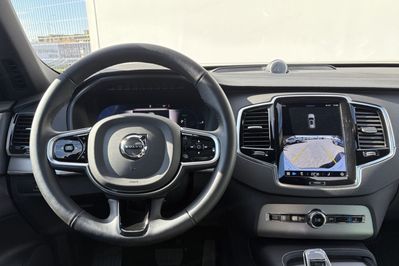 Volvo XC90 T8 AWD Plug-In Hybrid Ultra Dark 7os aut