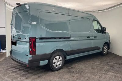 Renault Master L2H2 Extra AT9