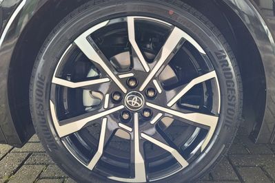 Toyota Prius Prestige 2.0 Hybrid Plug-in