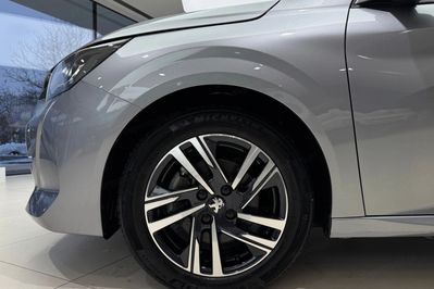 Peugeot 208 1.2 PureTech Allure