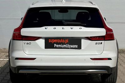 Volvo V60 Cross County Plus B5 B AWD